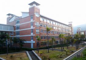 倉山福建師范大學(xué) (1)_倉山福建師范大學(xué)景點(diǎn)