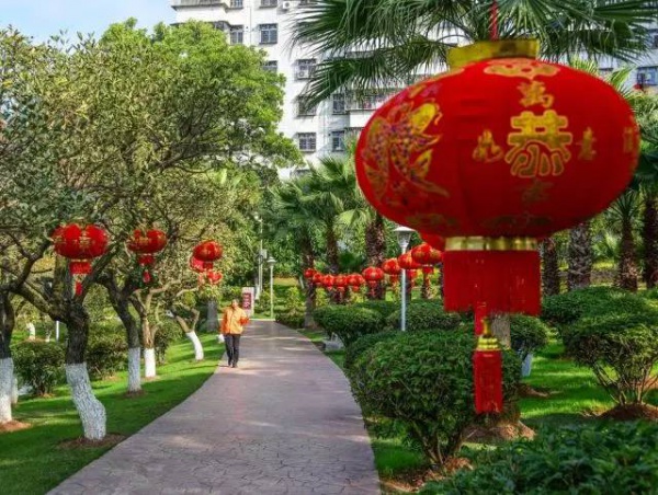 集美已開(kāi)啟春節(jié)模式，就要這么美美美！