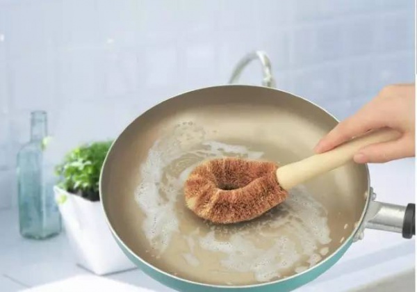 以為是節儉妙招，其實可能致癌！這四個炒菜的壞習慣，你肯定也有