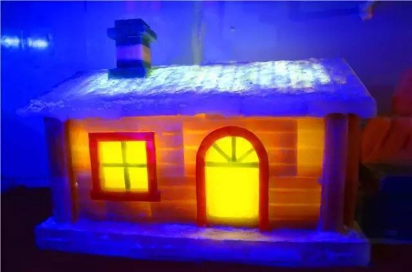 尖叫吧！狂歡吧！濕身Party！來方特，隨你耍！夜場/日場特賣會！更有冰雪世界免費讓你看