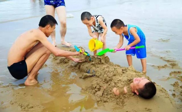 溫柔六鰲海、天堂翡翠灣、抽象畫廊、篝火露營2日游/每周六發團
