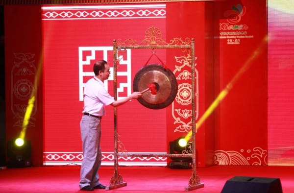 重磅推薦！全廈門(mén)規(guī)模最大的中秋博餅嘉年華在集美新城開(kāi)幕啦！