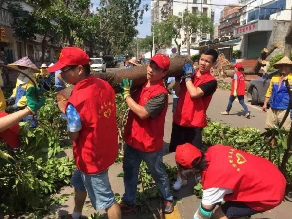 他們用這種方式捍衛集美，總有一幕令你動容！