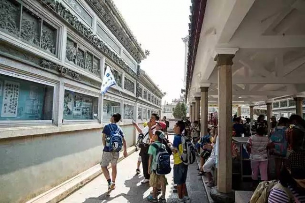 他們說，不管多難多累，一定要修復好這項遺產！