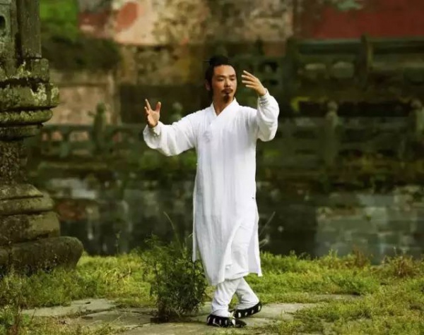 毀掉你健康的正是這些好習(xí)慣：早上洗澡、多吃水果......