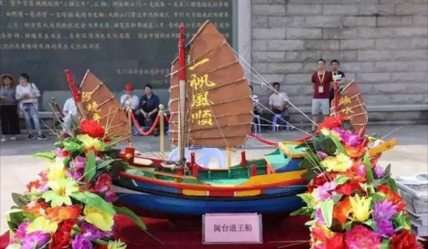 海滄又出名了！昨天幾千人在青礁慈濟(jì)祖宮同時(shí)做這事，轟動(dòng)整個(gè)廈門！