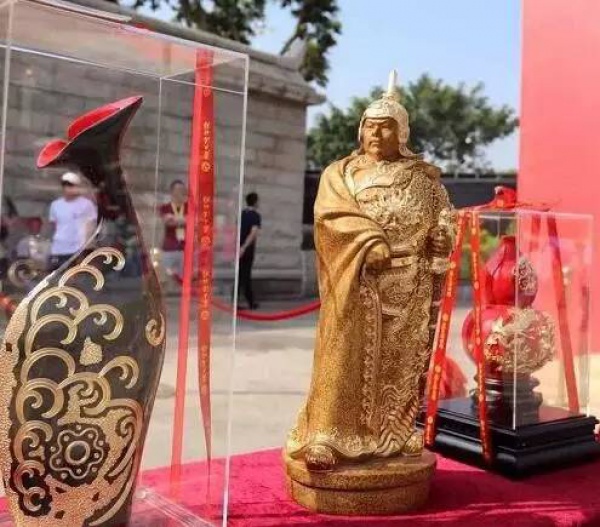 海滄又出名了！昨天幾千人在青礁慈濟(jì)祖宮同時(shí)做這事，轟動(dòng)整個(gè)廈門！