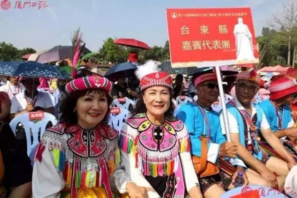 海滄又出名了！昨天幾千人在青礁慈濟(jì)祖宮同時(shí)做這事，轟動(dòng)整個(gè)廈門！
