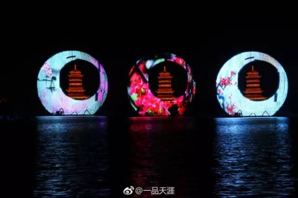 鳳凰涅槃！回首莫蘭蒂，那些感動(dòng)集美的畫面，最難忘！