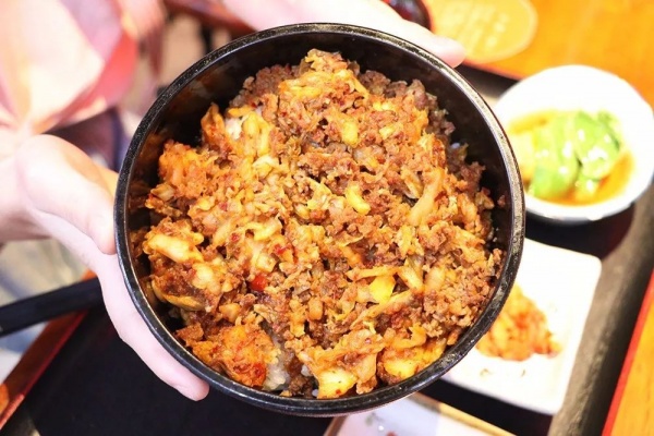 拯救午餐糾結癥！廈門這家日式定食讓你吃飽每一天，一周不重樣兒